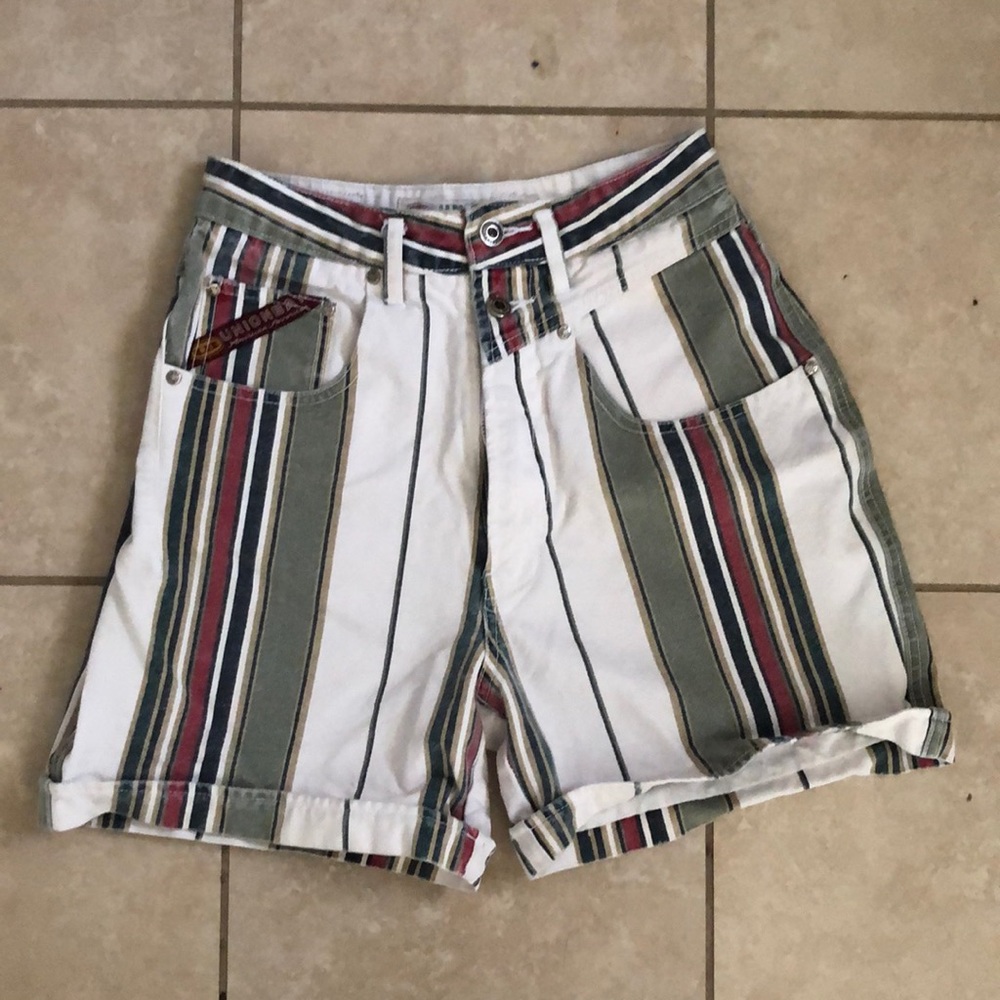 90’s High Waisted Shorts